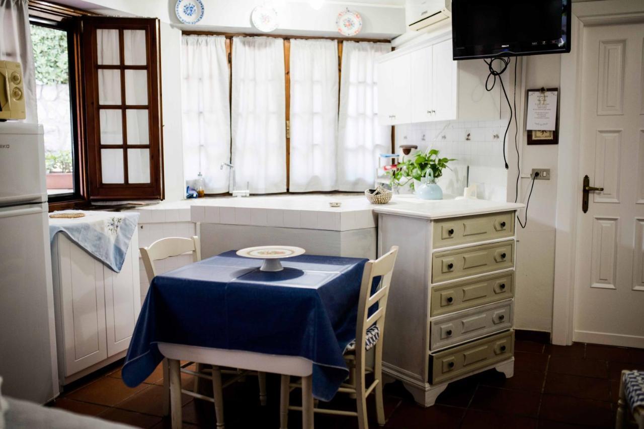 Villa Ida Bed & Breakfast Terracina Exterior foto