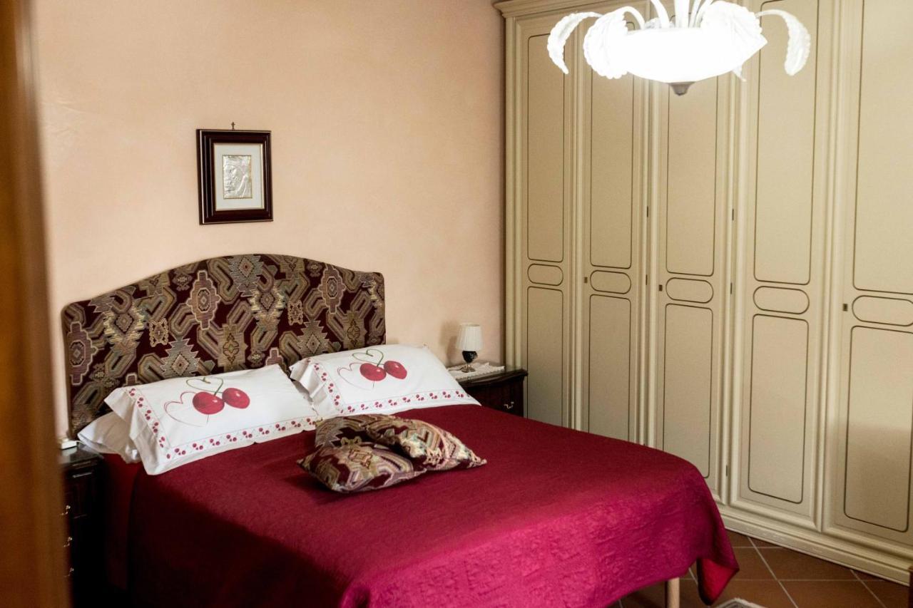 Villa Ida Bed & Breakfast Terracina Exterior foto
