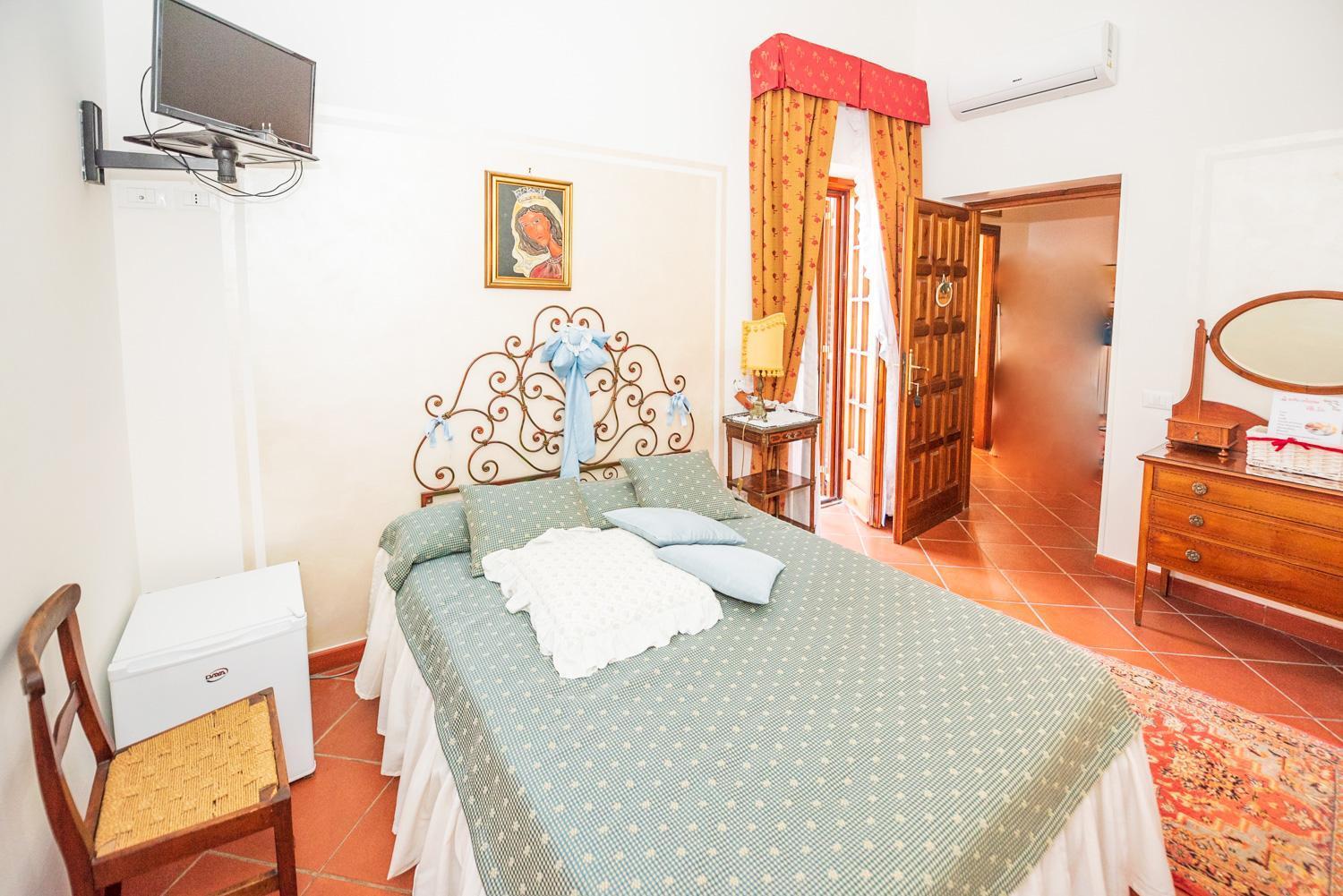 Villa Ida Bed & Breakfast Terracina Exterior foto